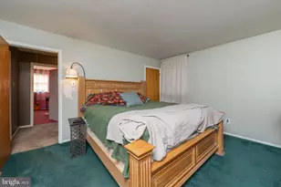 703 Holly Dr, Pottstown, PA 19464 - Photo 13