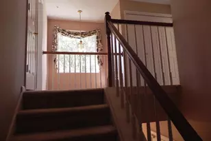 33 Hampton Ct, Norristown, PA 19403 - Photo 9