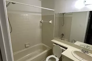 1002 Valley Glen Rd, Elkins Park, PA 19027 - Photo 9