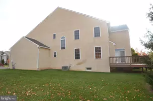 105 Bolton Ct, Ambler, PA 19002 - Photo 35