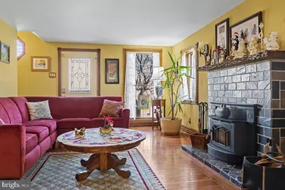 210 E Montgomery Avenue, Hatboro, PA 19040 - Photo 5