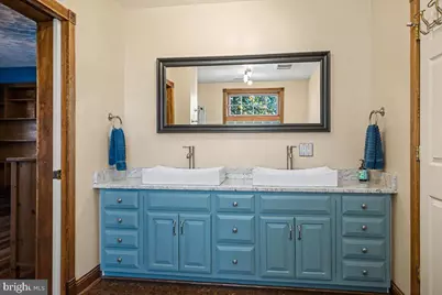 210 E Montgomery Avenue, Hatboro, PA 19040 - Photo 33