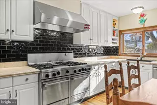 210 E Montgomery Ave, Hatboro, PA 19040 - Photo 15