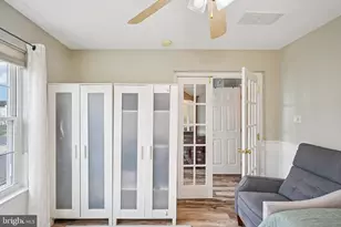 201 Eisenhower Ln, Collegeville, PA 19426 - Photo 27