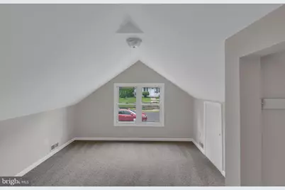 110 Woodlawn Avenue, Willow Grove, PA 19090 - Photo 13