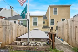 378 E Hector St, Conshohocken, PA 19428 - Photo 23