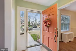 1642 Locust St, Norristown, PA 19401 - Photo 3