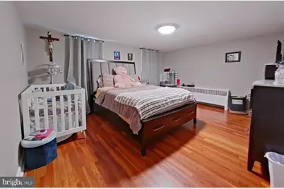 1413 Green Valley Road, Norristown, PA 19401 - Photo 11