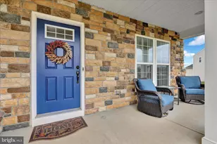 30 Huntsville Dr, Gilbertsville, PA 19525 - Photo 3