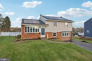 1211 Woodside Rd, Conshohocken, PA 19428 - Photo 3