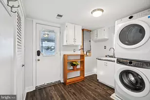 1211 Woodside Rd, Conshohocken, PA 19428 - Photo 27