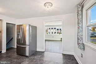 1211 Woodside Rd, Conshohocken, PA 19428 - Photo 13