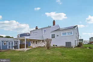 1211 Woodside Rd, Conshohocken, PA 19428 - Photo 33