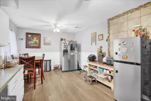 1060 Oakdale Dr, Pottstown, PA 19464 - Photo 11