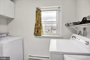 1060 Oakdale Dr, Pottstown, PA 19464 - Photo 21