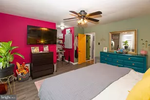 536 Valley Ln, Souderton, PA 18964 - Photo 11