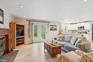 212 Hampton Cir, Gilbertsville, PA 19525 - Photo 15