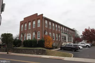 21 E Lincoln Avenue, Hatfield, PA 19440 - Photo 1