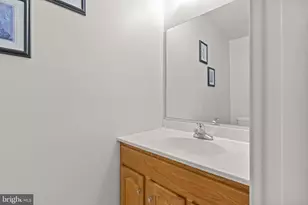 18 Yorktown Ct, Blue Bell, PA 19422 - Photo 13