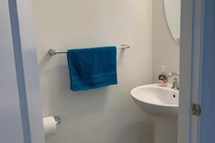 652 E Chestnut St, Souderton, PA 18964 - Photo 3