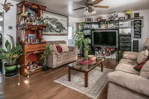 89 Centre, Norristown, PA 19403 - Photo 5