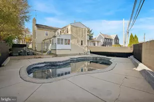 715 Bradley St, Bridgeport, PA 19405 - Photo 25