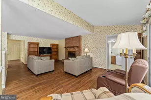 2220 Locust Dr, Lansdale, PA 19446 - Photo 11