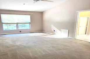 9 Essex Ct, Eagleville, PA 19403 - Photo 17