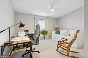 1077 Scenic View Dr, Schwenksville, PA 19473 - Photo 13