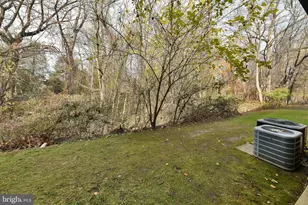 1005 Valley Glen Rd, Elkins Park, PA 19027 - Photo 23