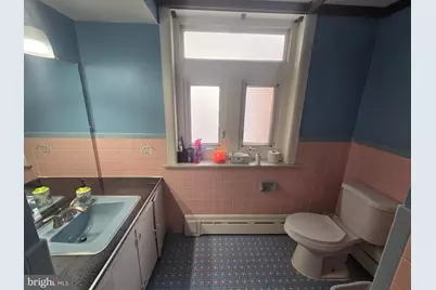 931 W Marshall Street, Norristown, PA 19401 - Photo 17