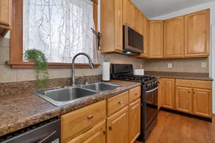 7405 Cedar Ln, Elkins Park, PA 19027 - Photo 15