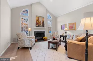 124 Hollybush Cir, Souderton, PA 18964 - Photo 5