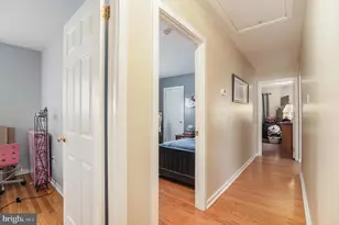 1585 Edgewood Ave, Abington, PA 19001 - Photo 17