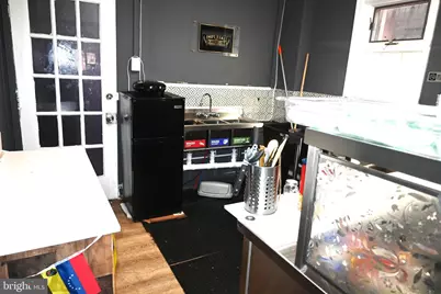 254 E Main Street, Norristown, PA 19401 - Photo 9