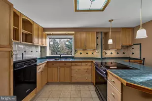 1625 Clearbrook Rd, Lansdale, PA 19446 - Photo 11