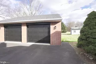 937 General Nash Dr, Lansdale, PA 19446 - Photo 9