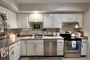 180 Deer Run Ct, Royersford, PA 19468 - Photo 5