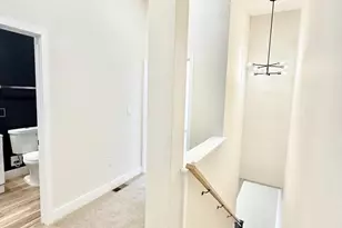 151 N York St, Pottstown, PA 19464 - Photo 11