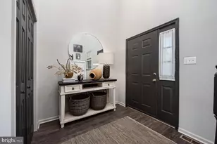 934 Heritage Dr, Norristown, PA 19403 - Photo 5