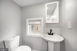 703 Walnut St, Pottstown, PA 19464 - Photo 17