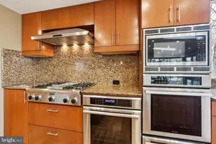 400 Highview Dr, Wayne, PA 19087 - Photo 33