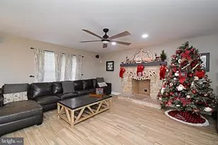 340 Vanderbilt Ln, Harleysville, PA 19438 - Photo 53