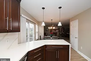 340 Vanderbilt Ln, Harleysville, PA 19438 - Photo 15