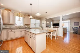 4335 Meadowridge Ln, Collegeville, PA 19426 - Photo 11