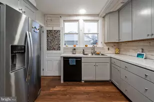 208 E Broad St, Souderton, PA 18964 - Photo 15