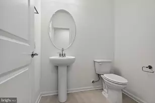 103 Beacon Ct, Royersford, PA 19468 - Photo 13