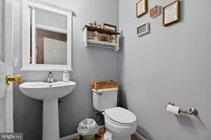 81 Pebble Beach Ln, Pottstown, PA 19464 - Photo 17