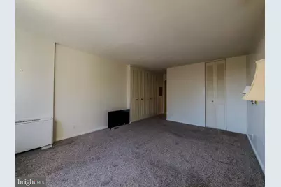 1001 City Avenue #EE-927, Wynnewood, PA 19096 - Photo 19