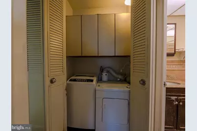 1001 City Avenue #EE-927, Wynnewood, PA 19096 - Photo 15